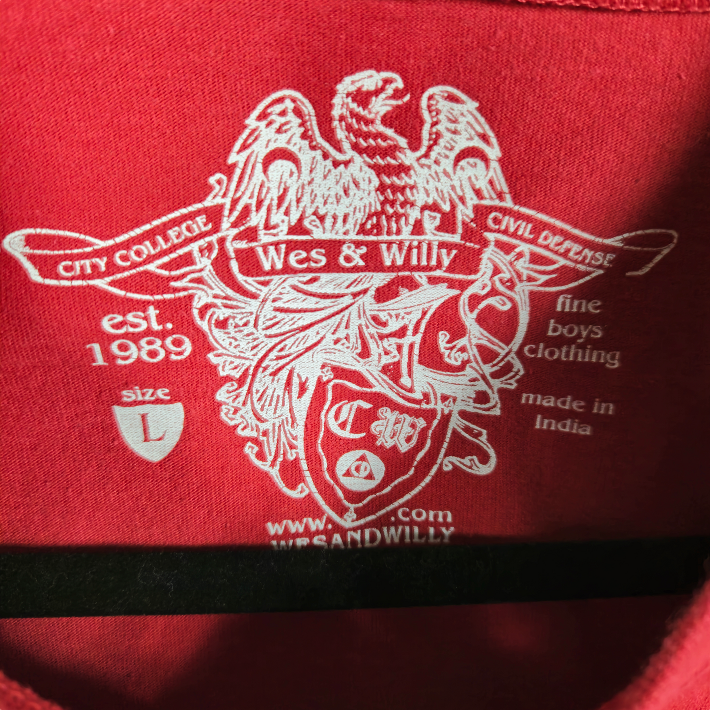 Wes & Willy Red Long Sleeve Music Tee Shirt Size Junior's L