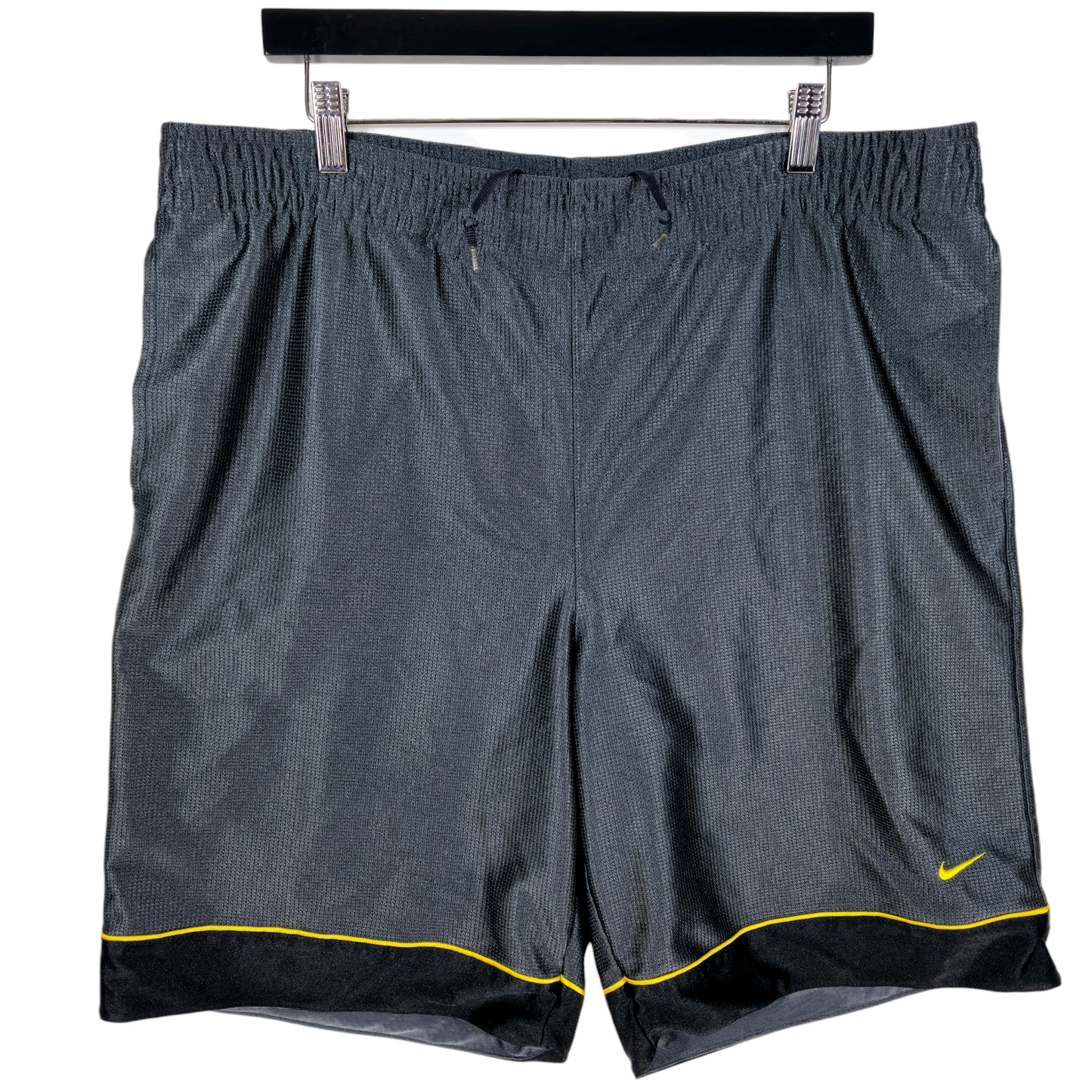 Vintage Nike 2000's Grey Shiny Sport Shorts Size L