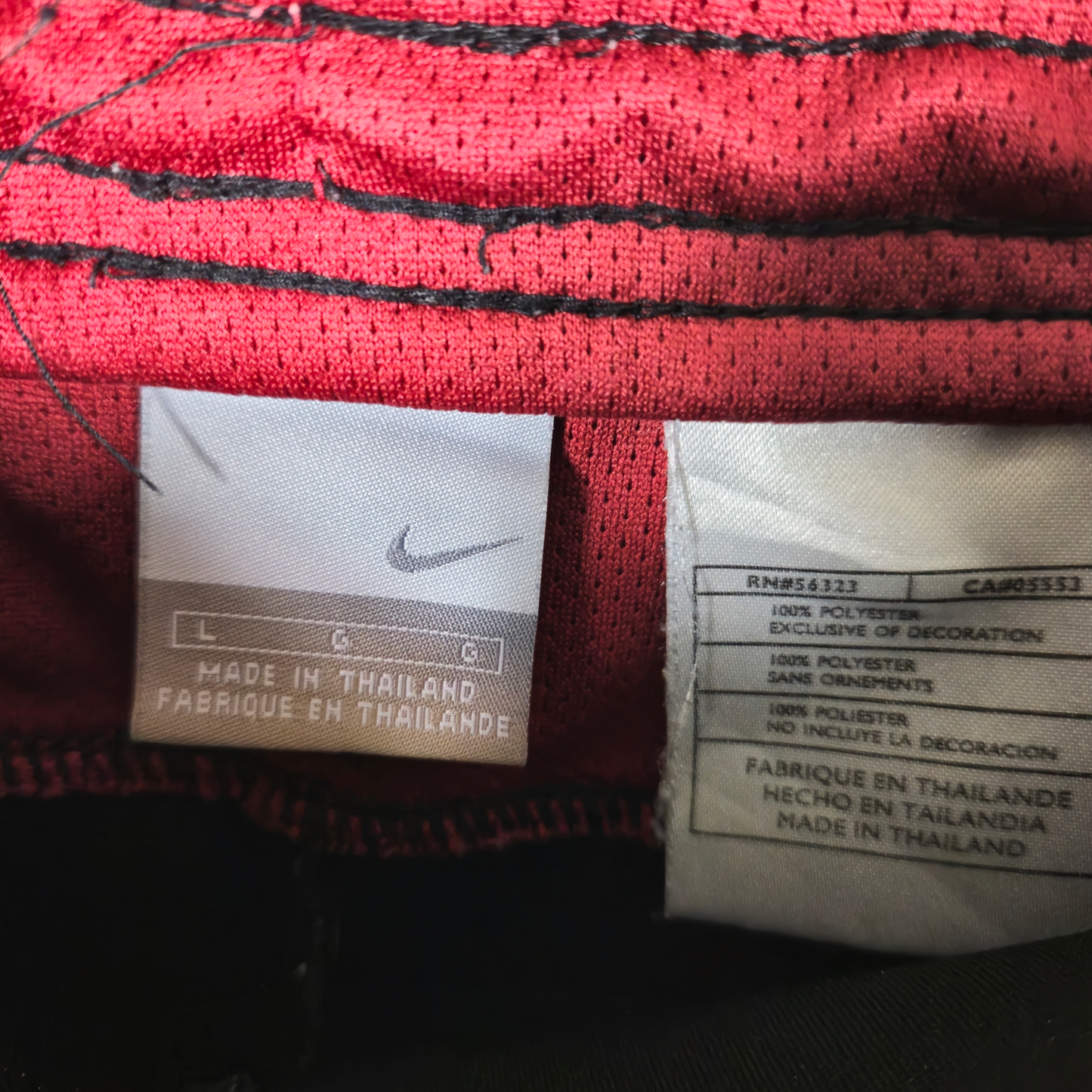 Vintage Nike Football 2000's Black & Red Sport Shorts Size L