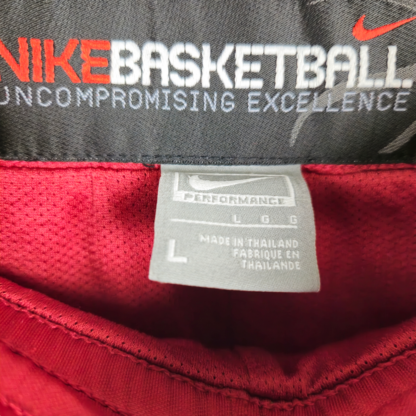 Vintage Nike Basketball 2000's Red Sport Shorts Size L
