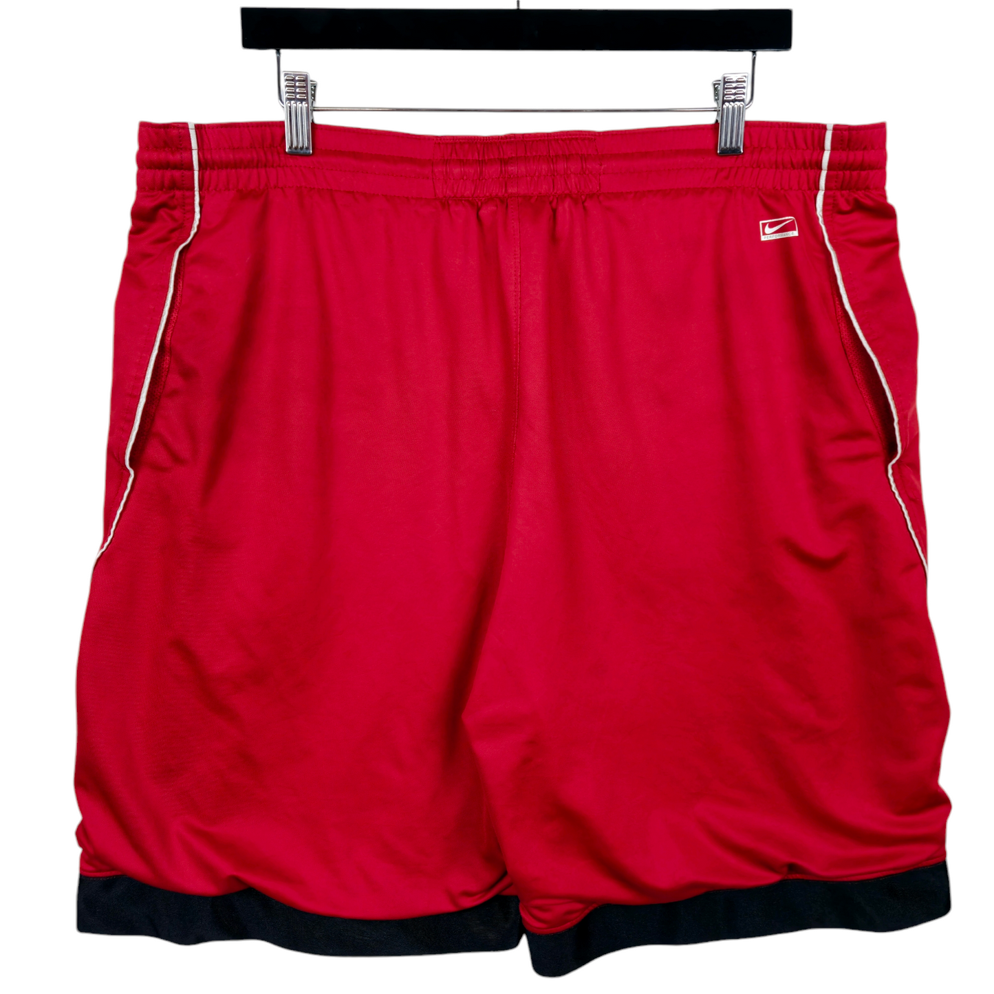 Vintage Nike Basketball 2000's Red Sport Shorts Size L