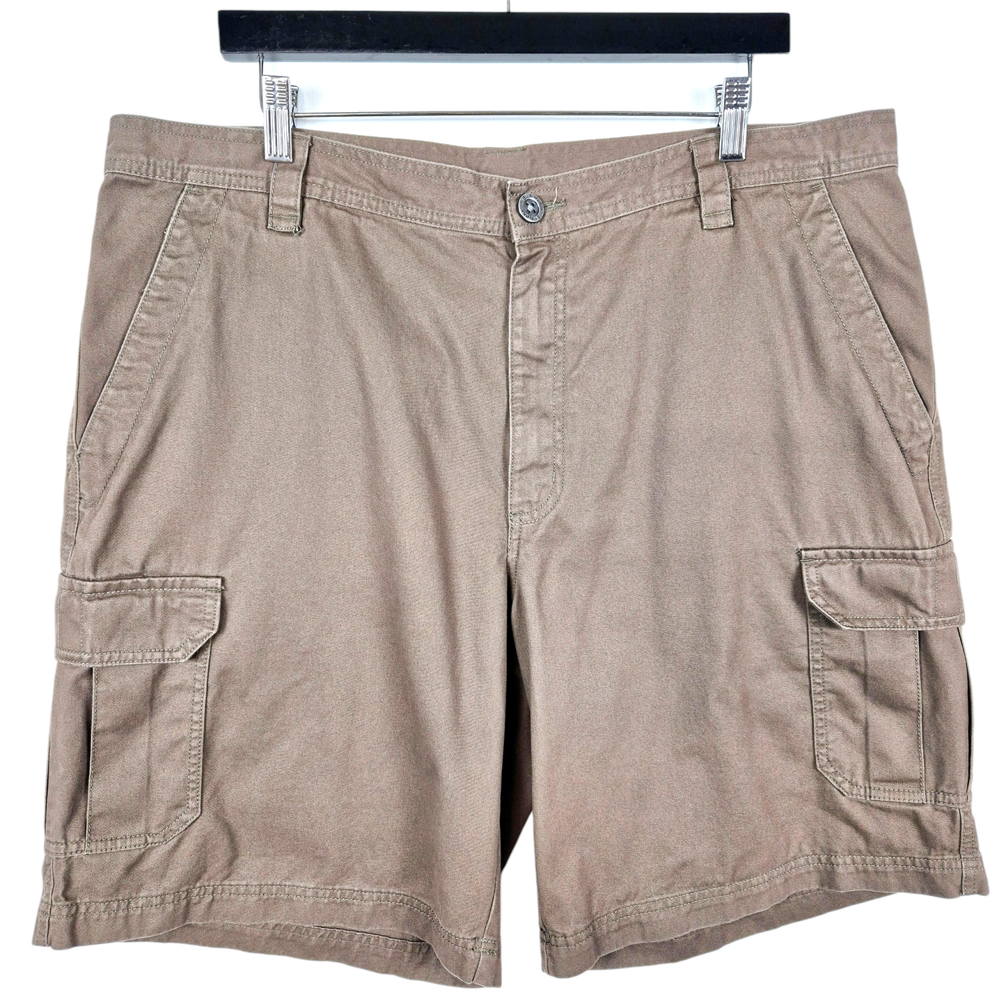 Columbia Brown Cargo Shorts W38
