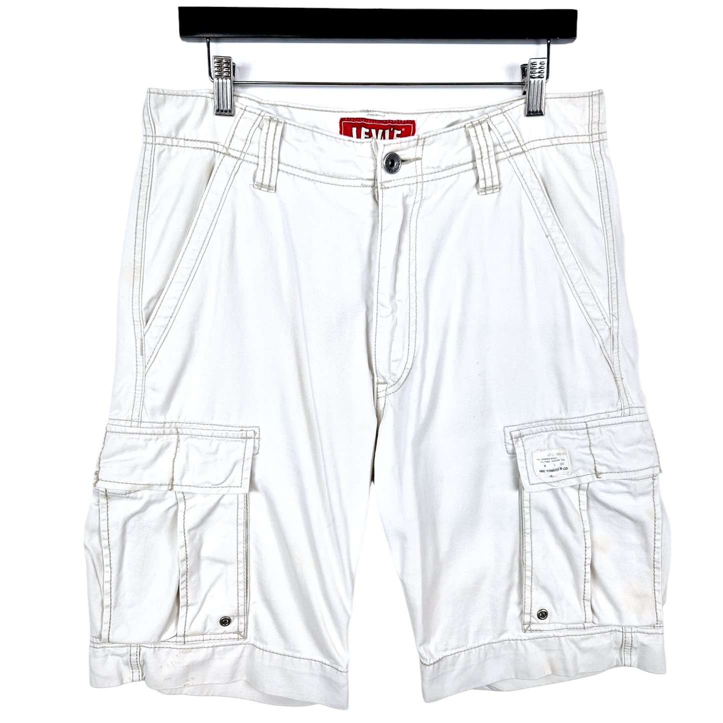 Vintage Levis 2000's Cream White Cargo Shorts W32