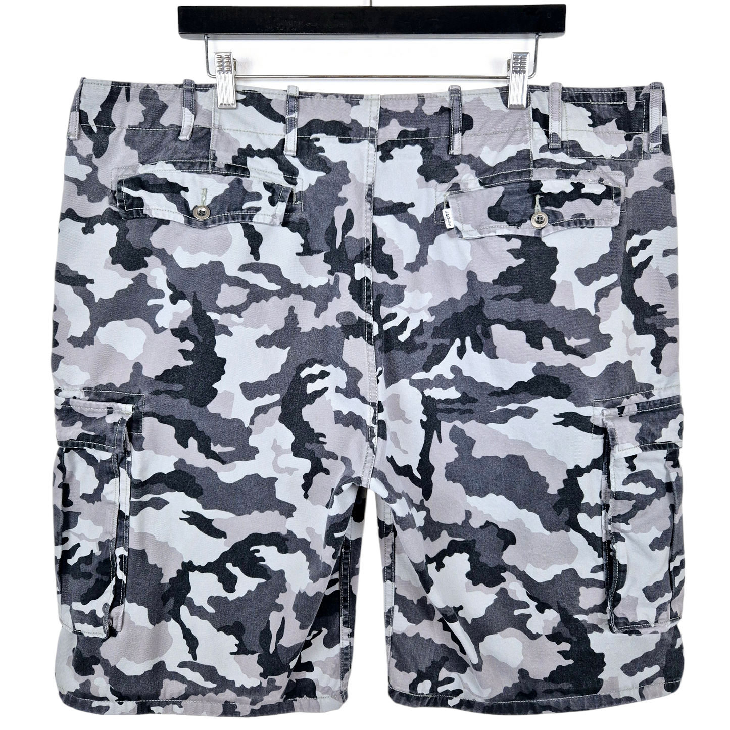 Levis Camo Grey Heavy Cargo Shorts W42