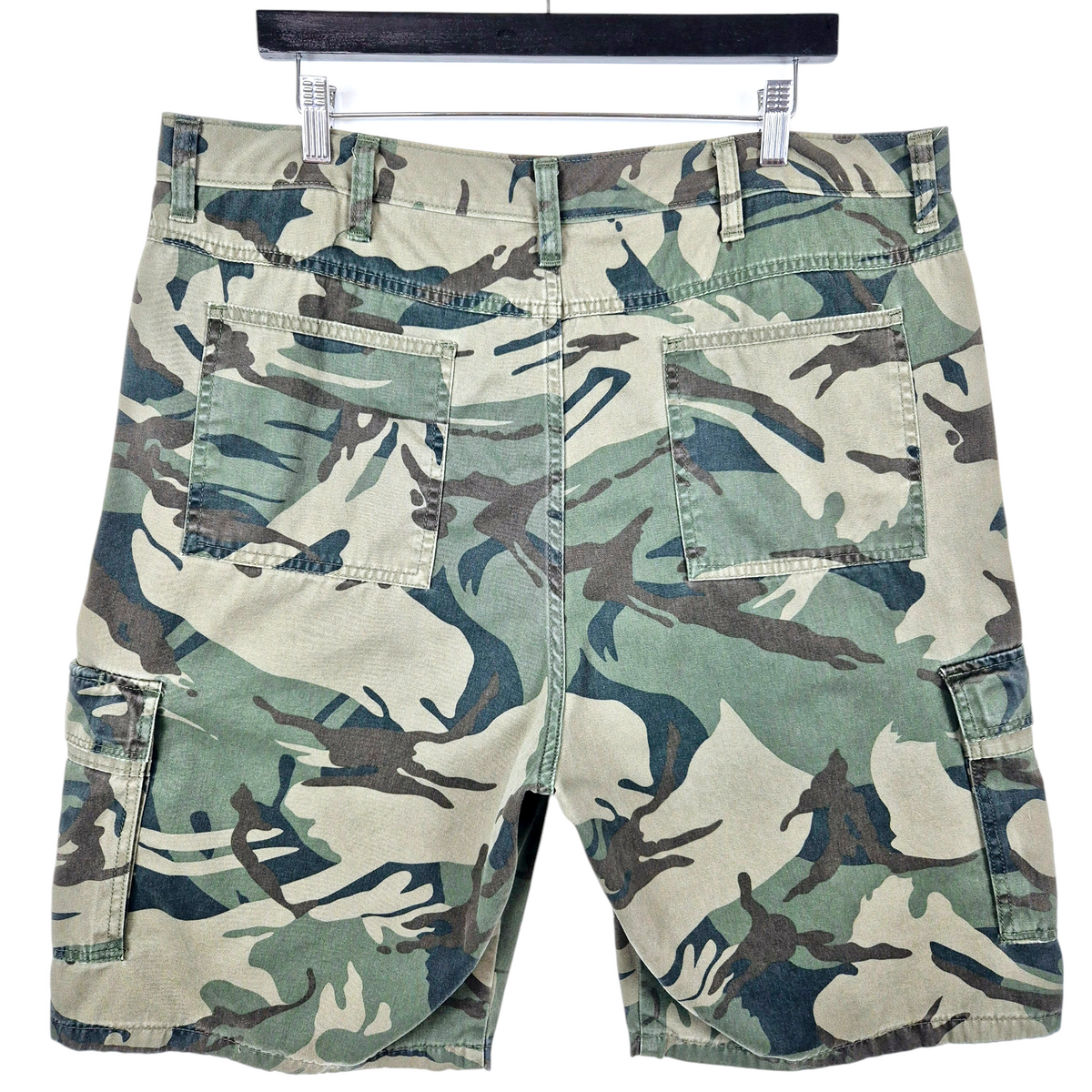 Wrangler Green Camo Cargo Shorts W38