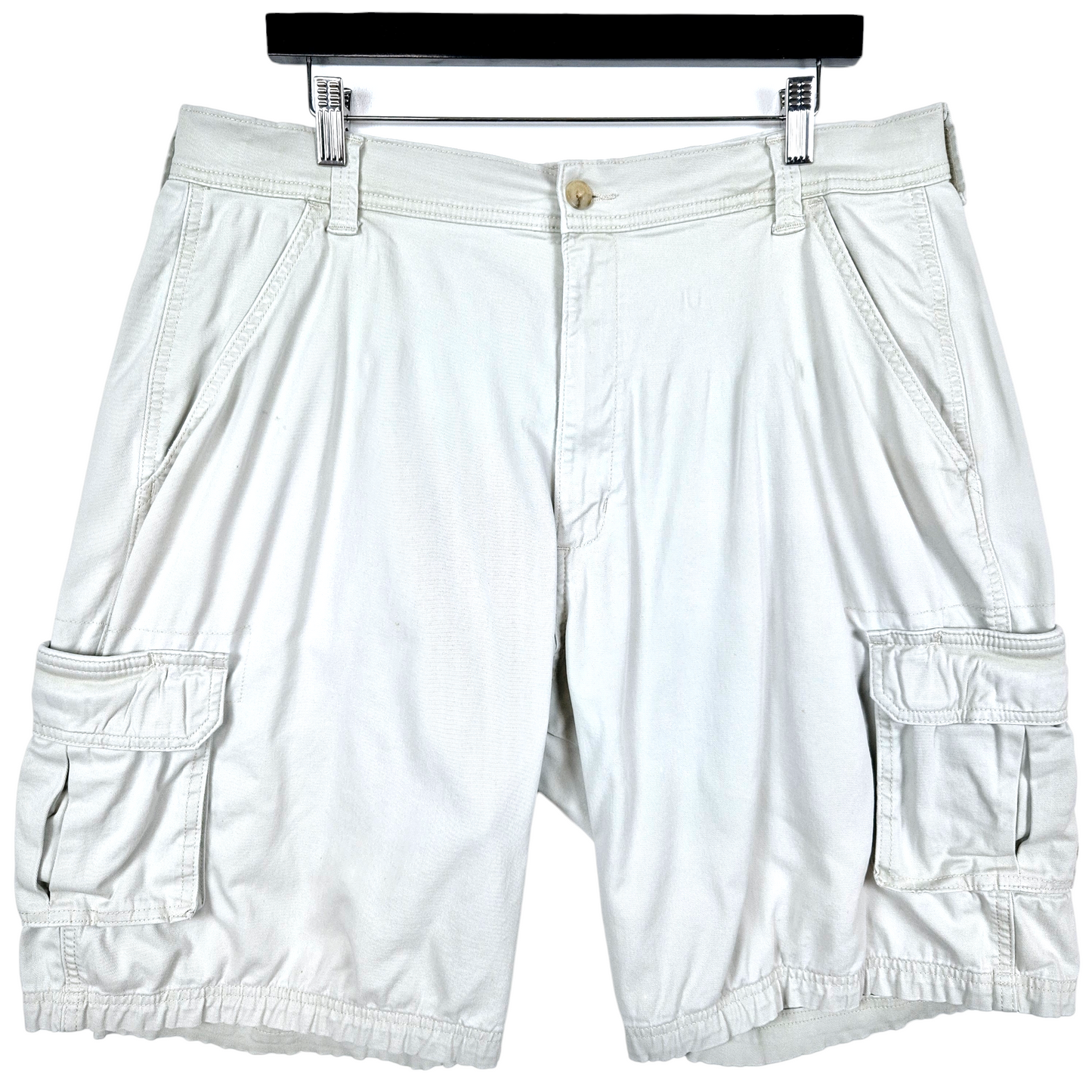 Wrangler Cream White Cargo Shorts W37