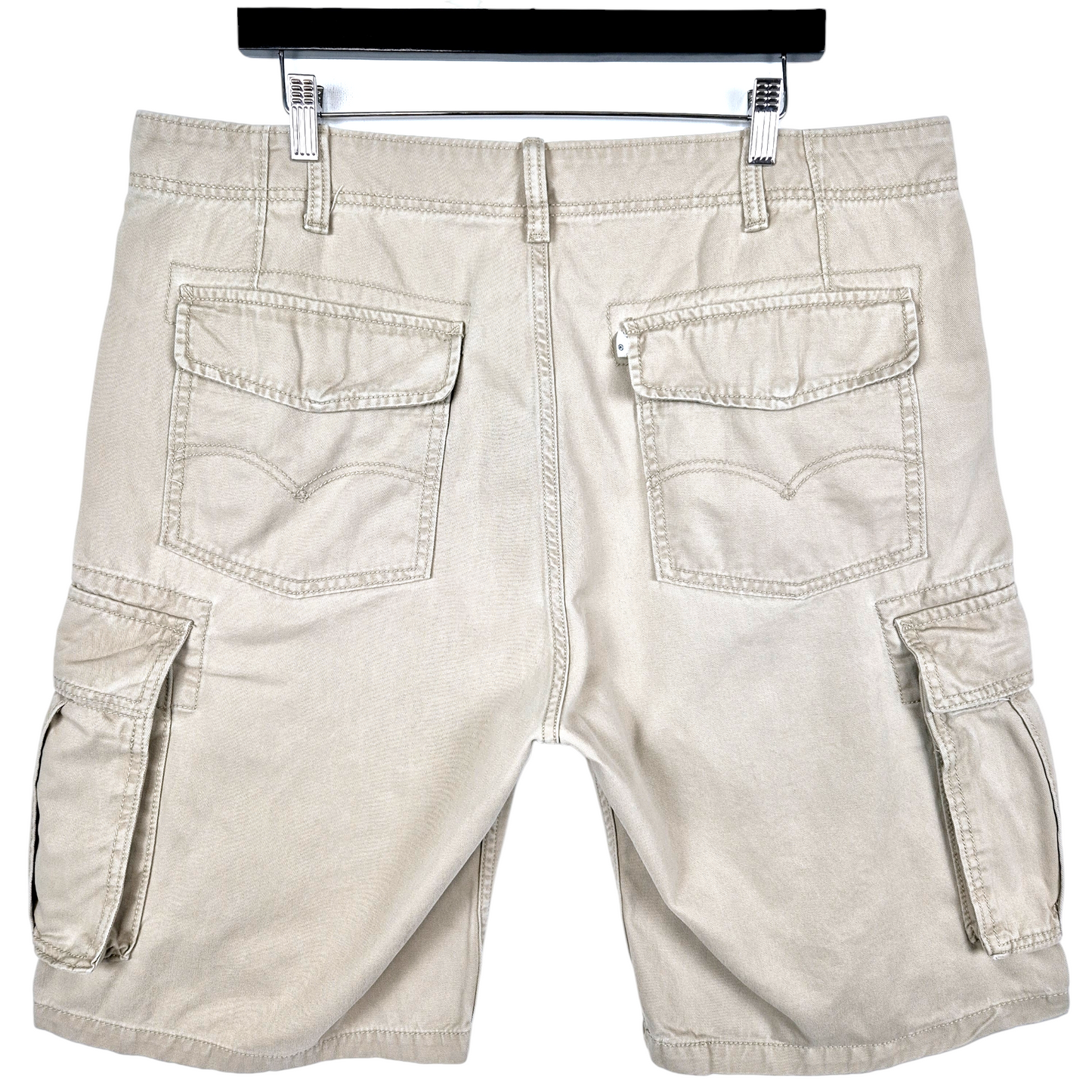 Vintage Levis 2000's Light Brown Cargo Shorts W38