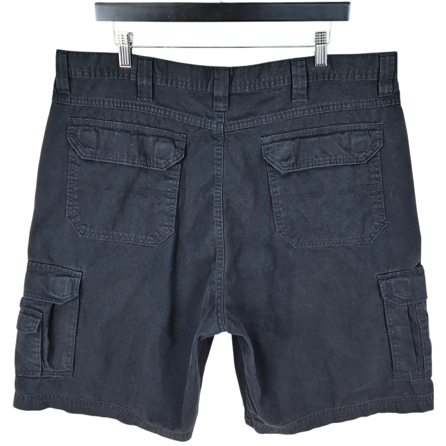 Wrangler Black Cargo Shorts W40