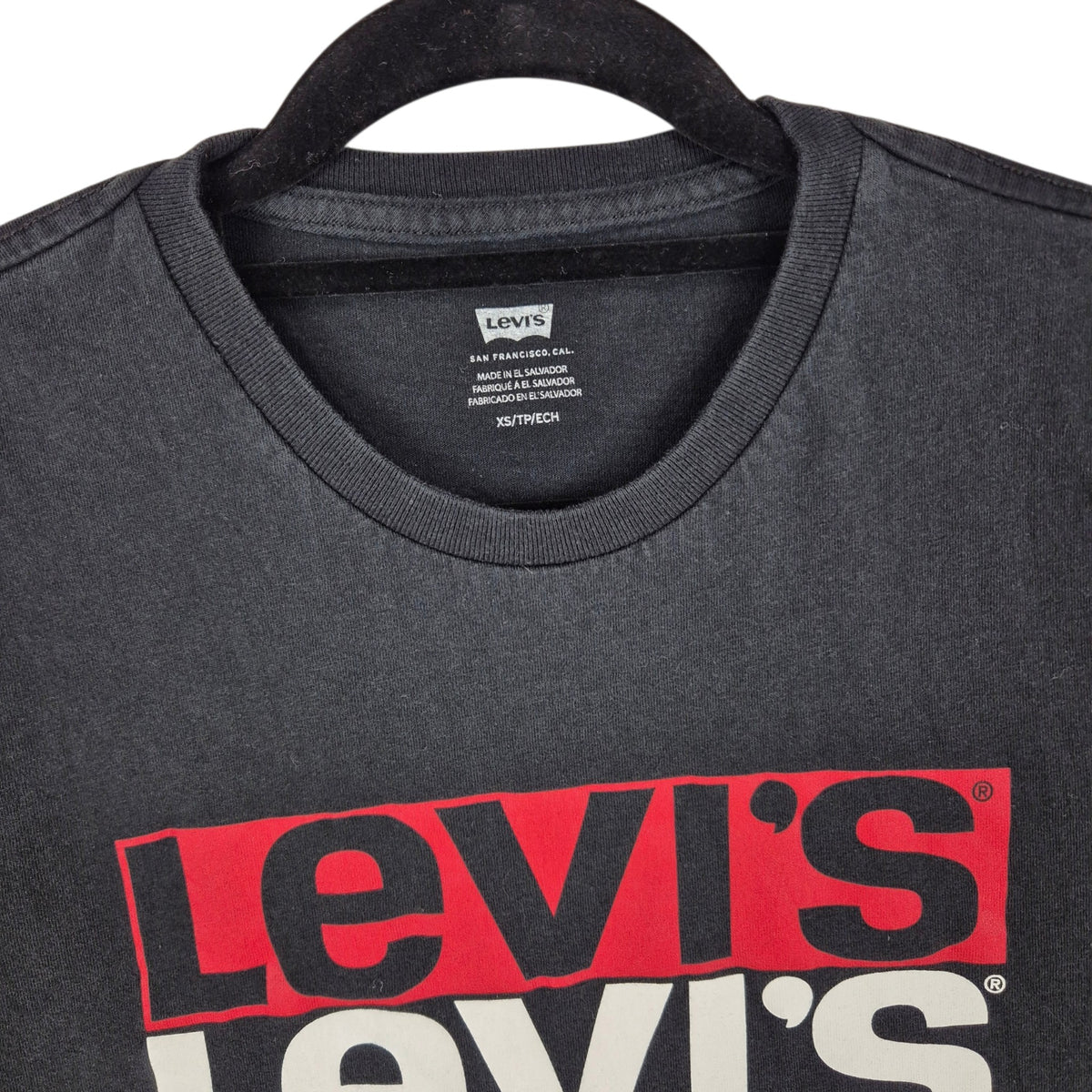 Levis Black Tee Shirt Size XS