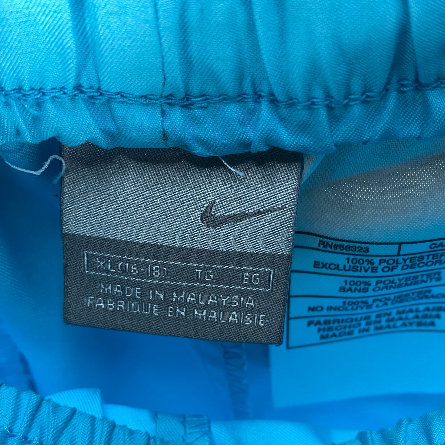 Vintage Nike 2000's Womens White & Blue Sport Shorts Size XL