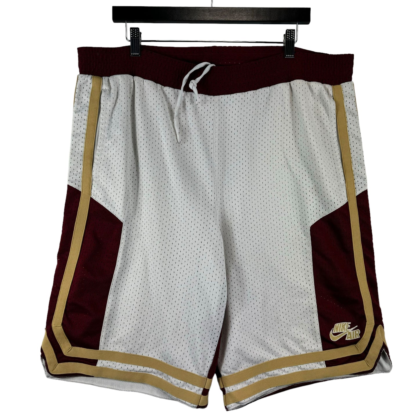 Vintage Nike Air 2000's Maroon Brown & White Basketball Sport Shorts Size L