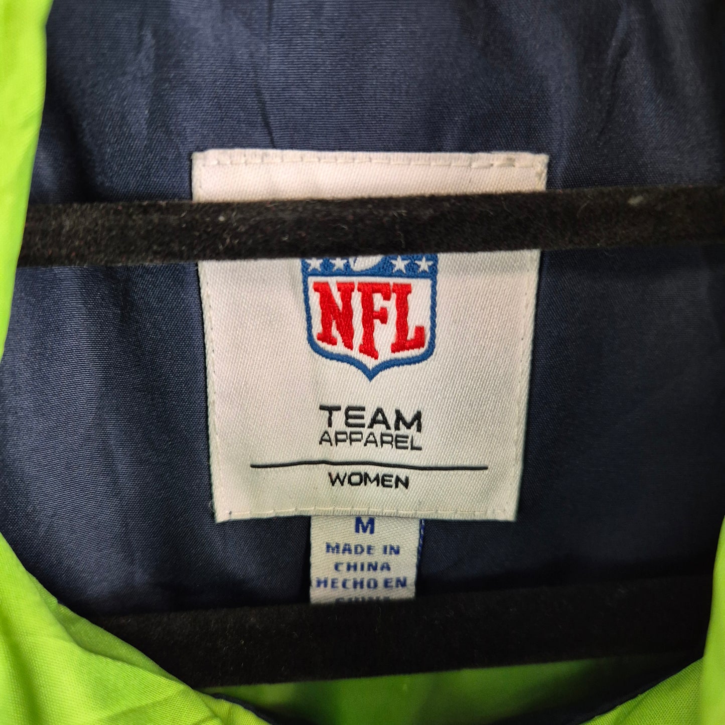 NFL Team Apparel Seattle Seahawks Womens Blue & Green Padded Jacket Size M