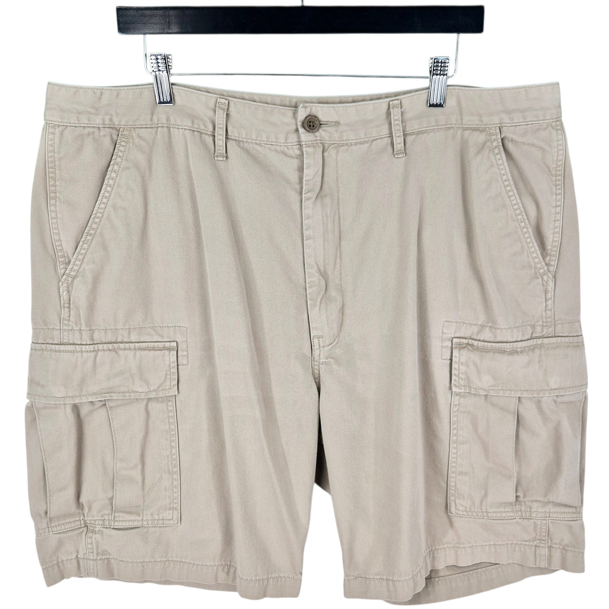 Levis Light Brown Cargo Shorts W40