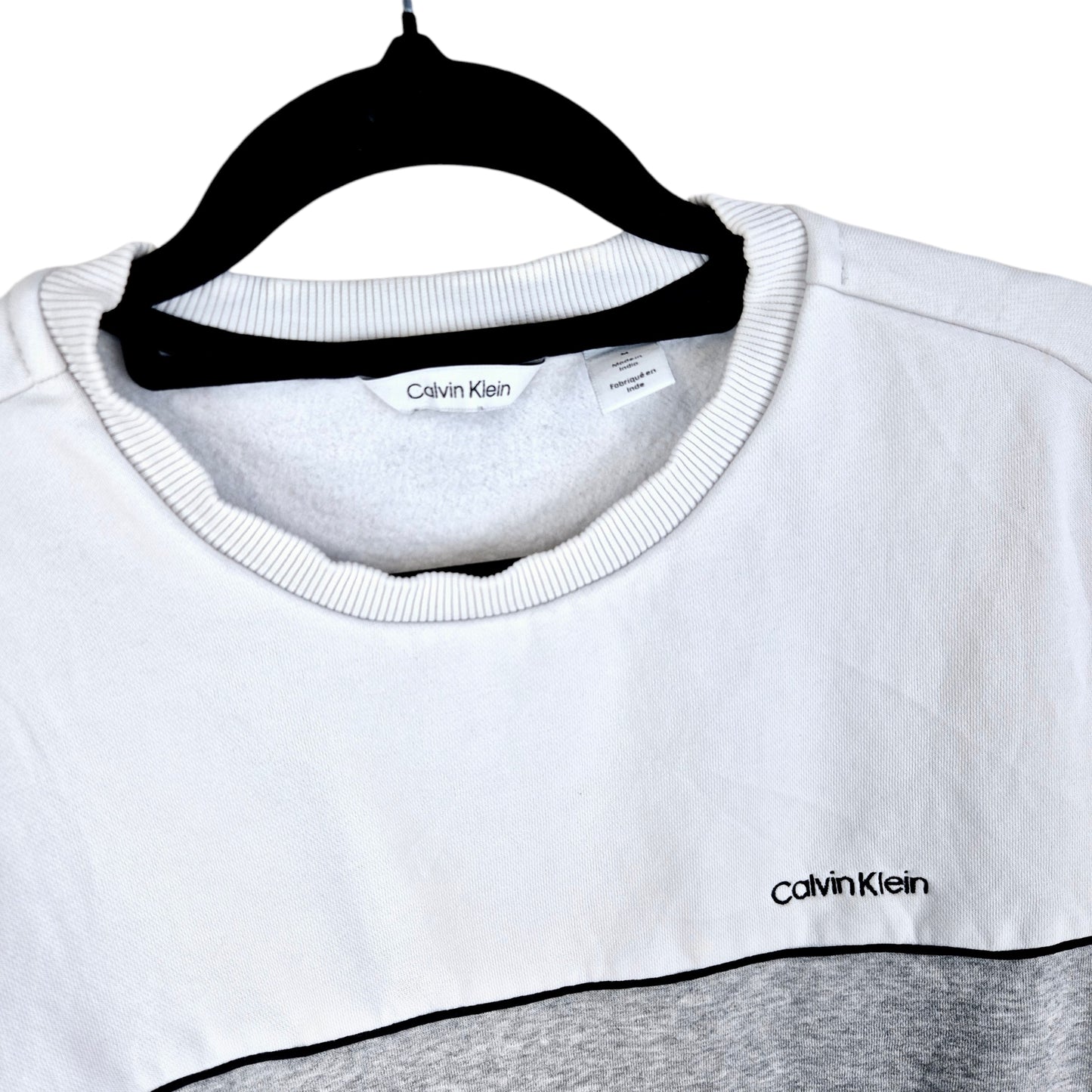 Calvin Klein White & Grey Crewneck Sweater Size M