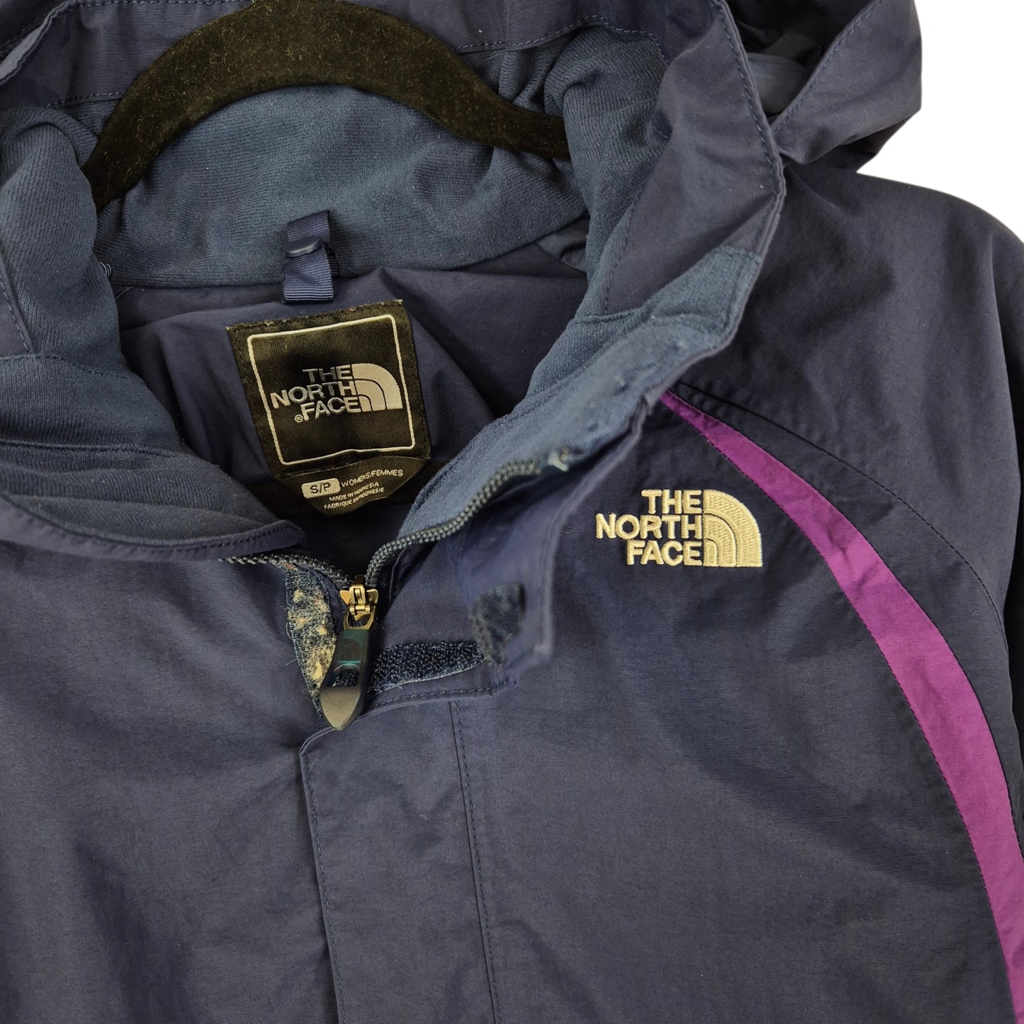 The North Face Womens Dark Blue HyVent Nylon Jacket Size S