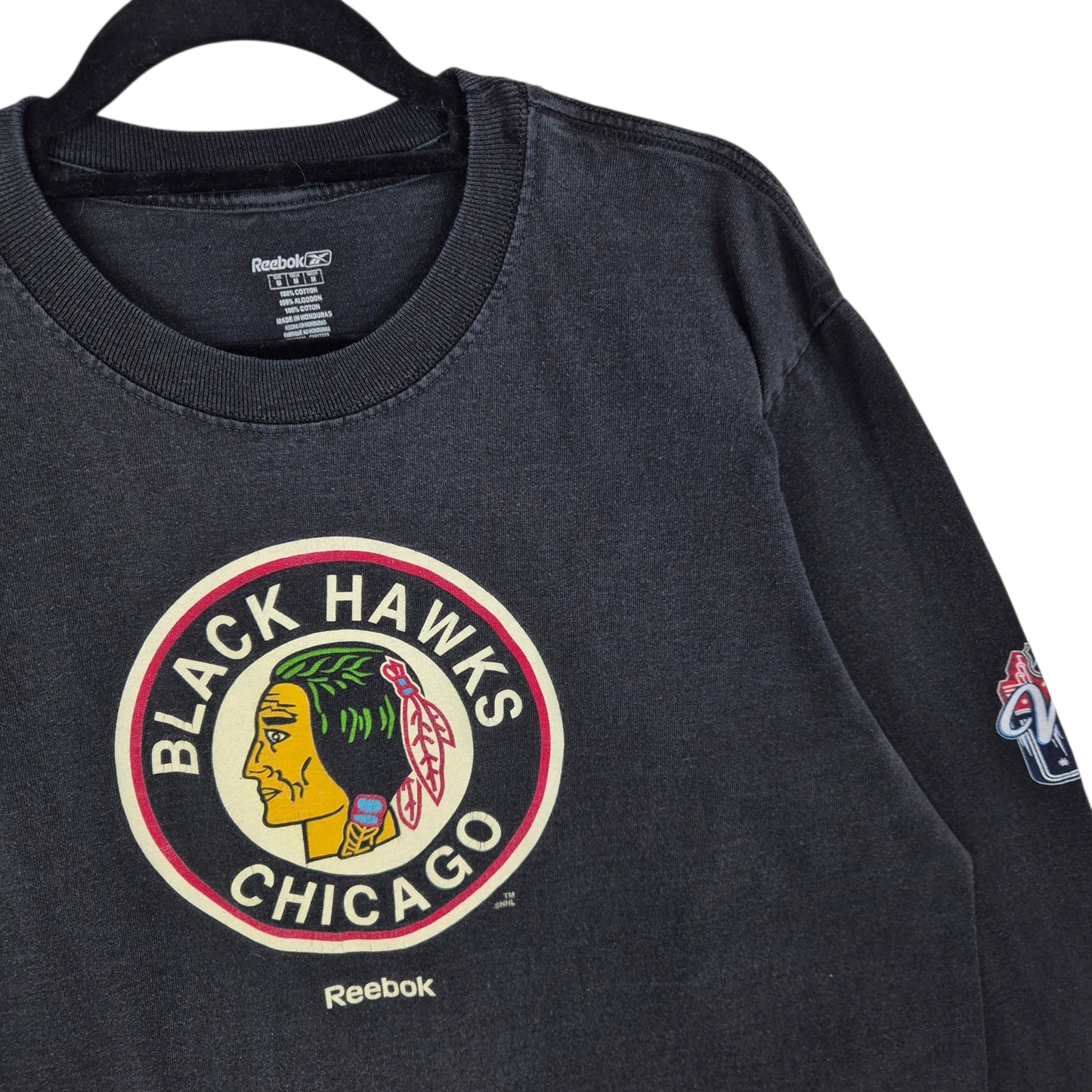 Reebok NHL Chicago Blackhawks 2009 Long Sleeve Tee Shirt Size M