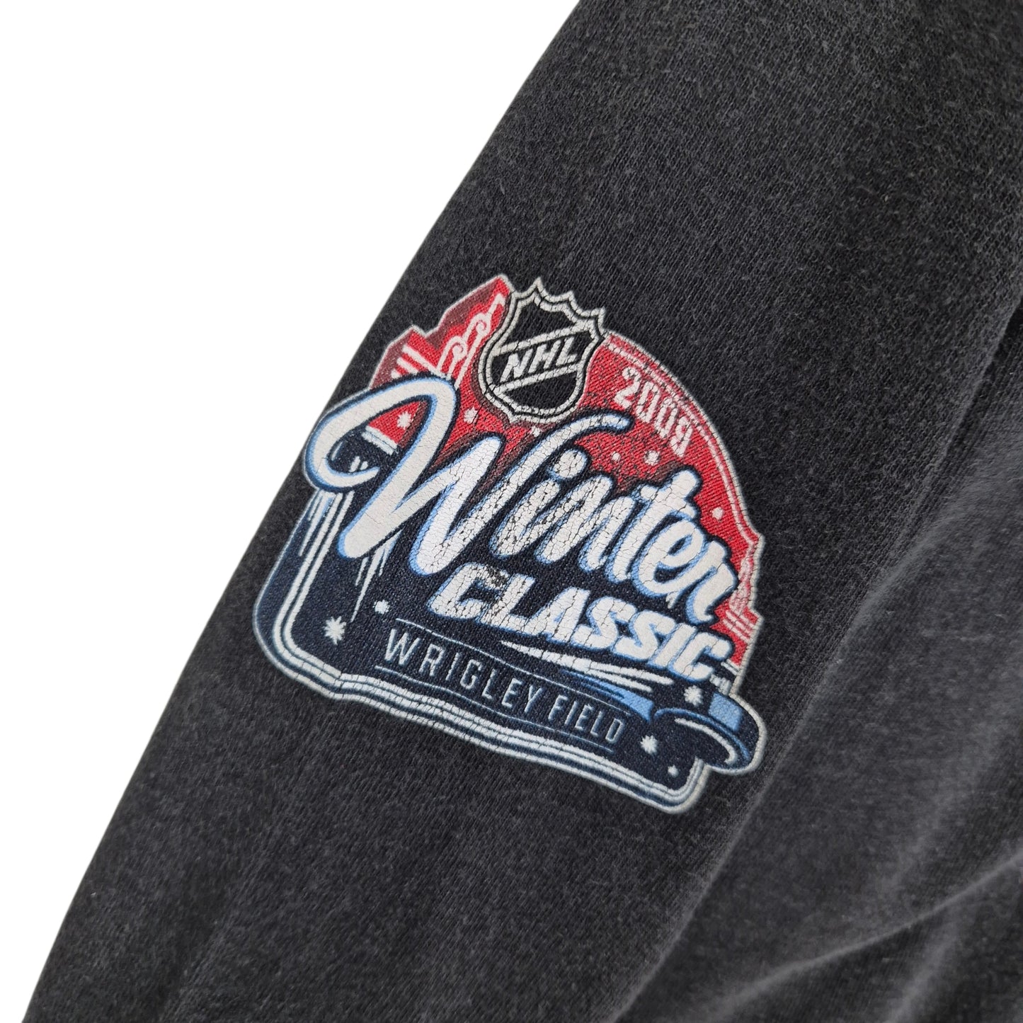 Reebok NHL Chicago Blackhawks 2009 Long Sleeve Tee Shirt Size M