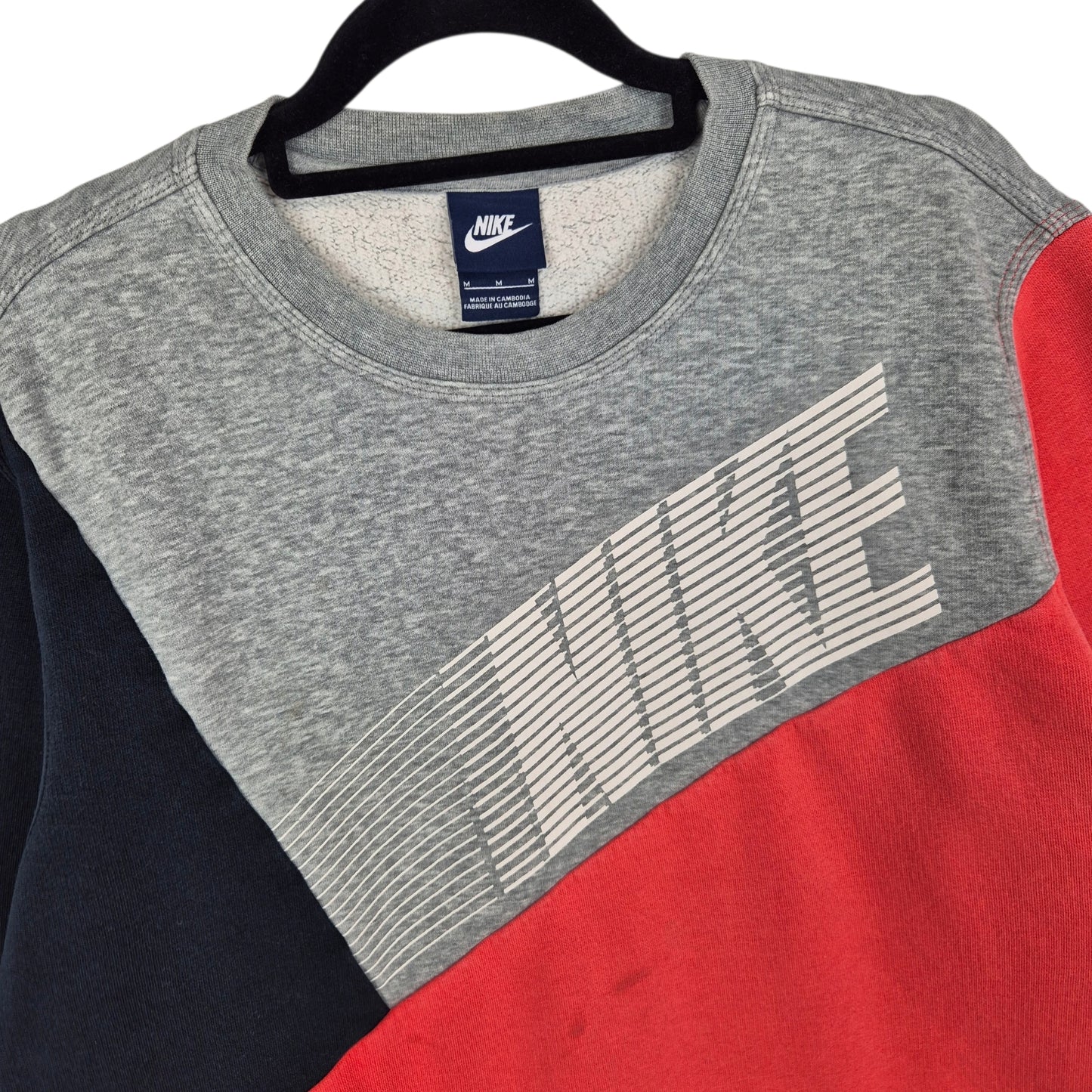 Nike Grey & Red Crewneck Sweater Size M