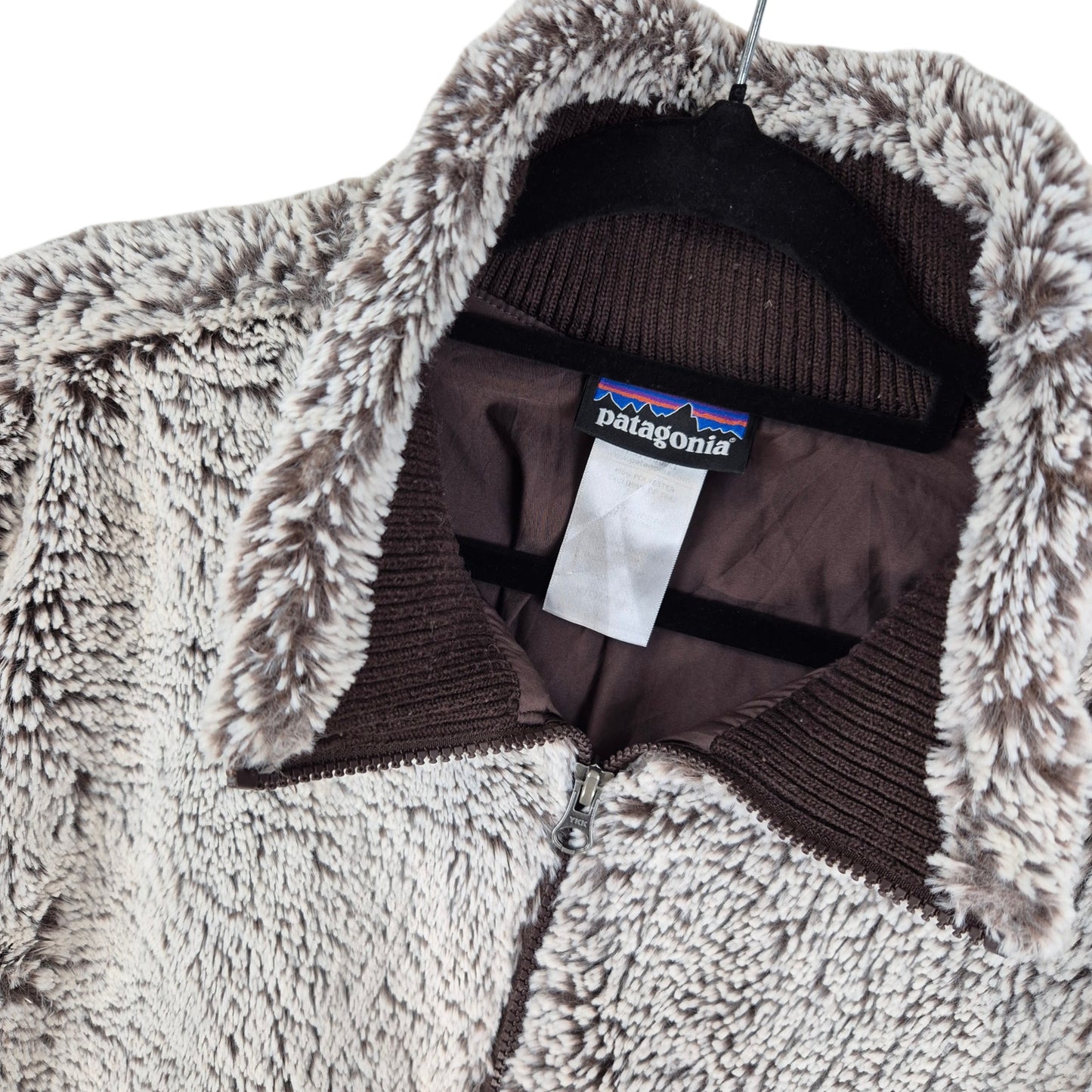 Patagonia Womens White & Brown Mink Fleece Jacket Size L