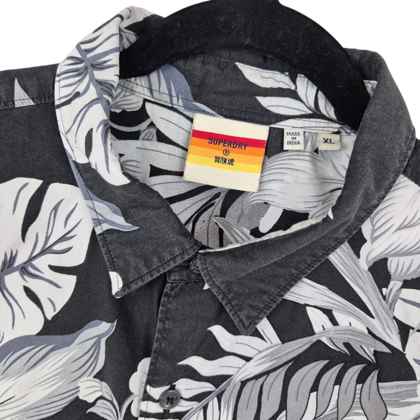 Superdry Black Floral Short Sleeve Button Shirt Size XL