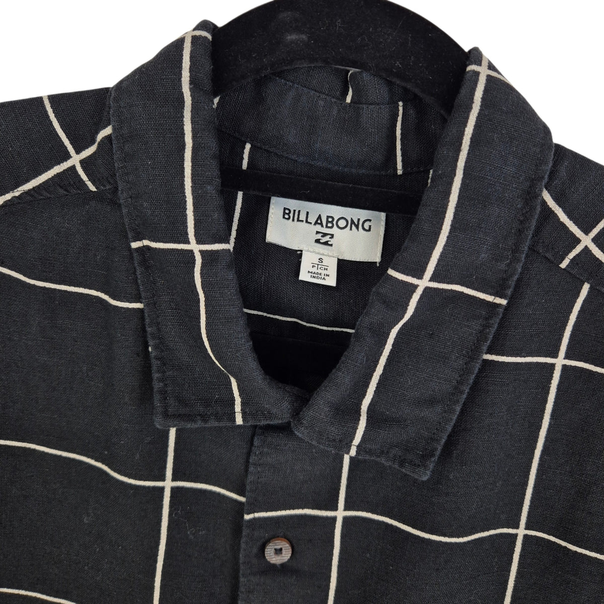 Billabong Black Checkered Short Sleeve Button Shirt Size S