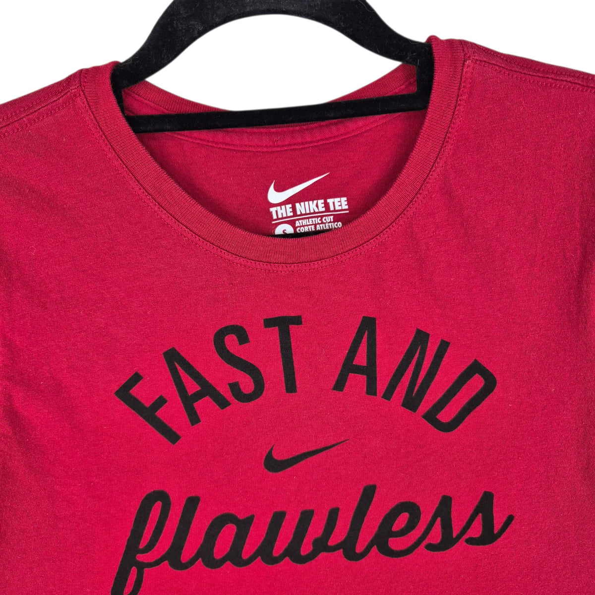 Nike Womens Red Athletic Cut Tee Shirt Size S