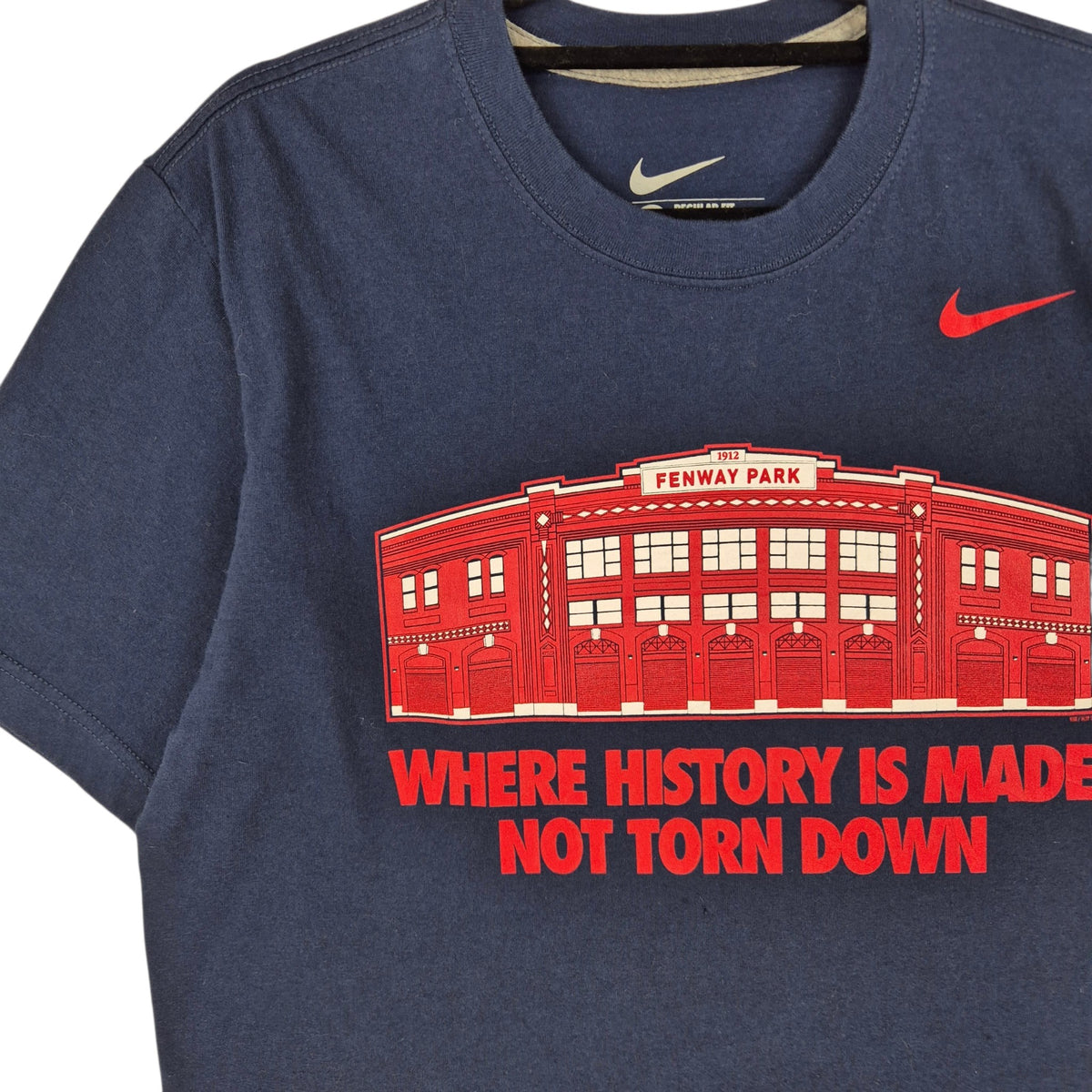 Nike Boston Red Sox Dark Blue Fenway Park Tee Shirt Size M