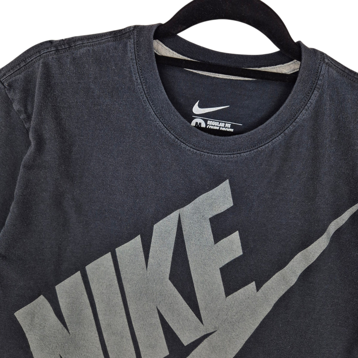 Nike Black Regular Fit Tee Shirt Size M
