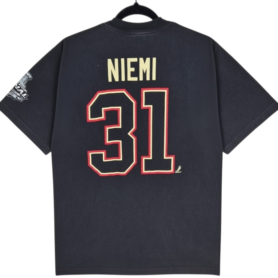 Reebok NHL Chicago Blackhawks 2010 Final Niemi 31 Tee Shirt Size M